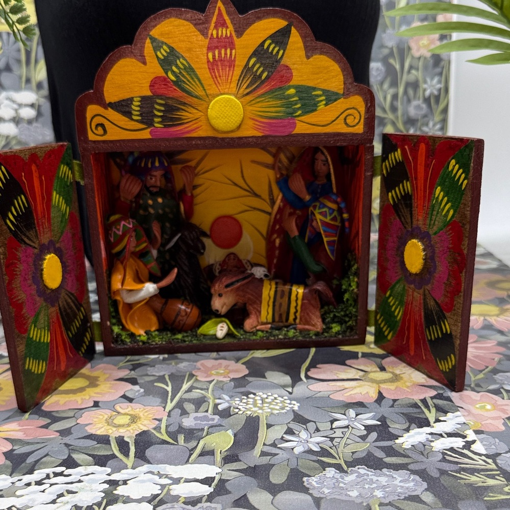 ⭐️handmade Andean retablo nativity scene by Erika Ulloa from Peru